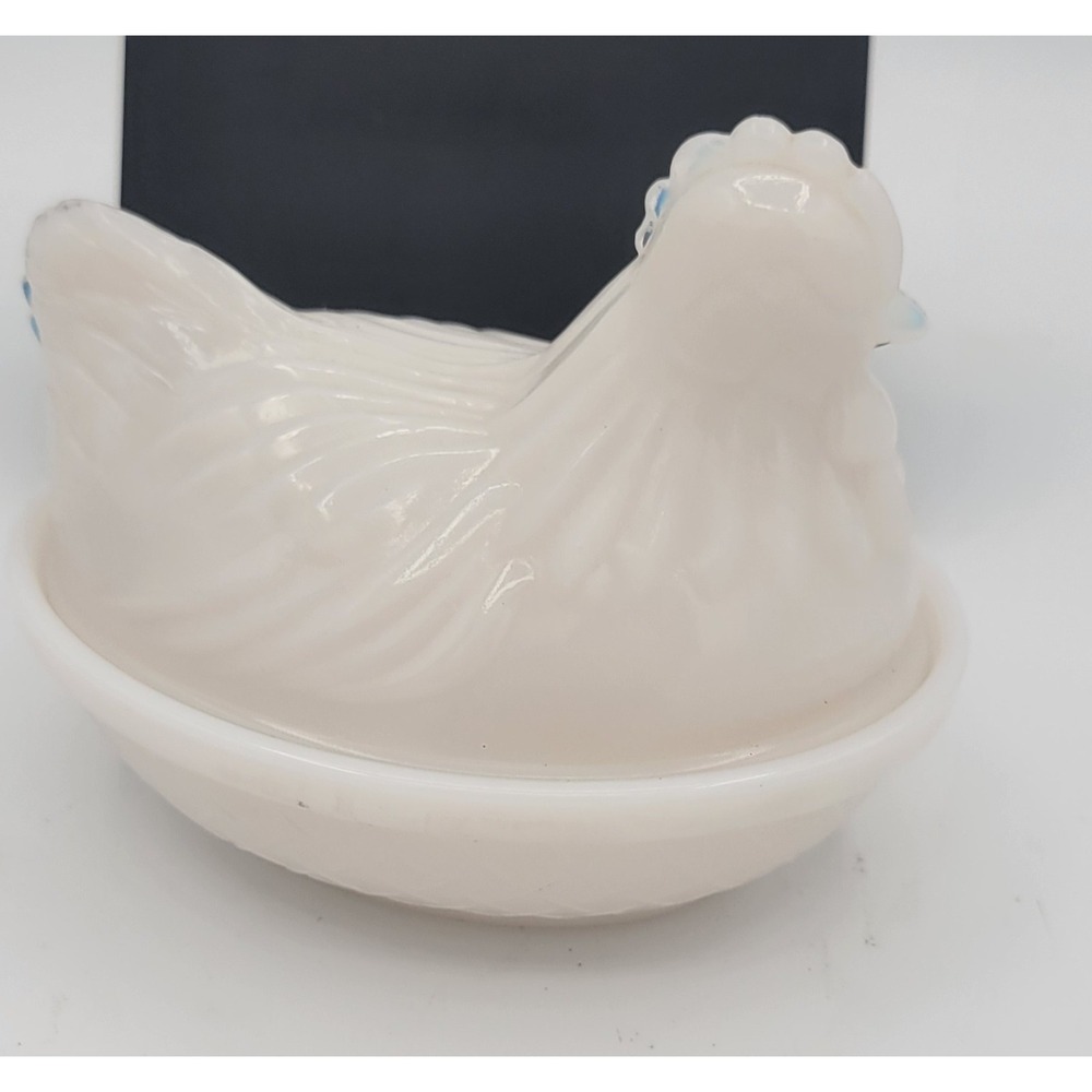 Vintage White Milk Glass Chicken Hen on Nest Covered Dish w/ Lid, 2-Piece Set 4"